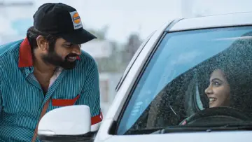 Backdrop to the movie "Kadhalum Kadanthu Pogum" #1651733