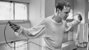 Backdrop to the movie "The Happiest Day in the Life of Olli Mäki" #735189