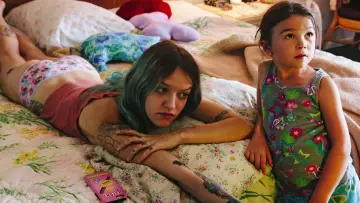 Backdrop to the movie "The Florida Project" #217982