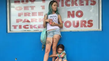 Backdrop to the movie "The Florida Project" #217990