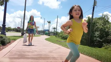Backdrop to the movie "The Florida Project" #709834