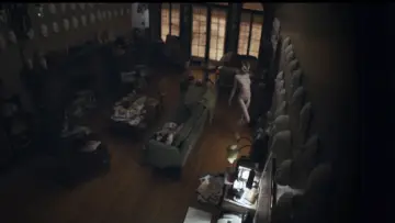 Backdrop to the movie "Under the Silver Lake" #731011