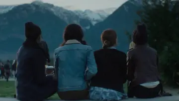 Backdrop to the movie "Before I Fall" #901054