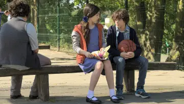 Backdrop to the movie "Heartstrings" #1144691