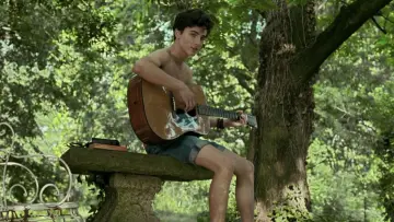 Backdrop to the movie "Call Me by Your Name" #595899