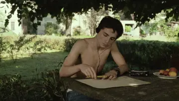 Backdrop to the movie "Call Me by Your Name" #595907