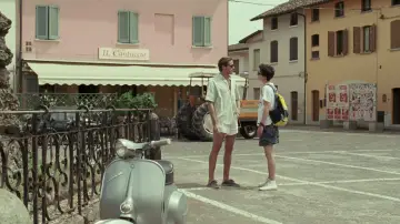 Backdrop to the movie "Call Me by Your Name" #595911