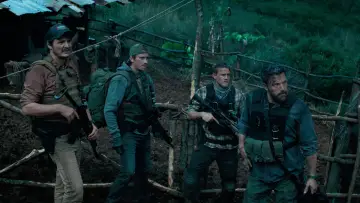 Backdrop to the movie "Triple Frontier" #291664