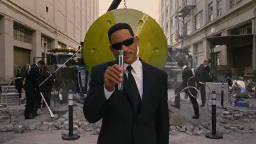Backdrop to the movie "Men in Black 3" #658930