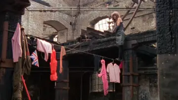 Backdrop to the movie "Jubilee" #1134935