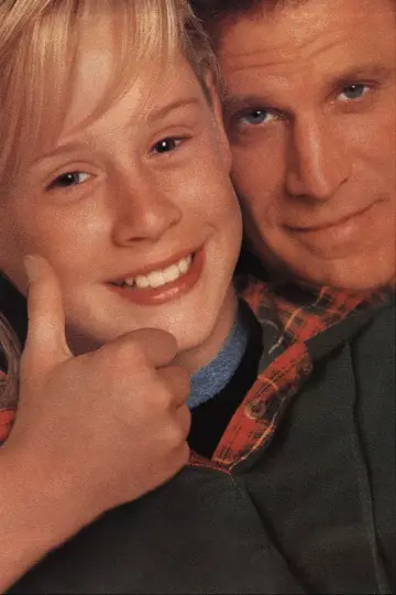 Poster to the movie "Getting Even with Dad" #470003