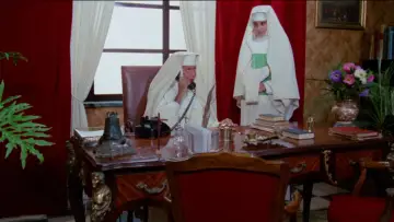 Backdrop to the movie "Killer Nun" #1131736