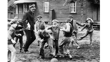 Backdrop to the movie "The Molly Maguires" #1077958