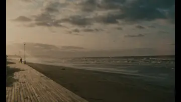 Backdrop to the movie "A Man and a Woman" #883375
