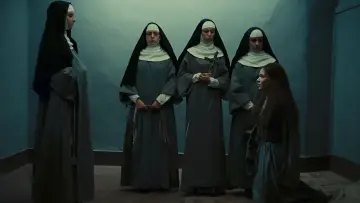 Backdrop to the movie "The Nun" #1125215