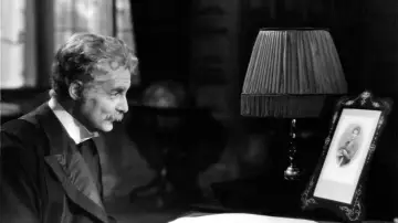 Backdrop to the movie "Goodbye, Mr. Chips" #1065140