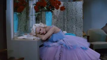 Backdrop to the movie "The Girl Can