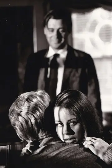 Poster to the movie "The Servant" #1041286
