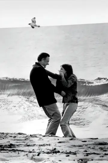 Poster to the movie "Breezy" #1061240