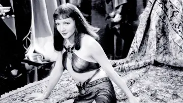 Backdrop to the movie "Cleopatra" #1058900