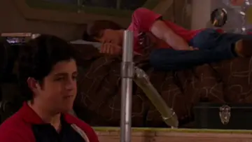 Backdrop to the movie "Drake & Josh Go Hollywood" #1055194