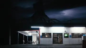 Backdrop to the movie "Monsters" #902560