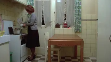 Backdrop to the movie "Jeanne Dielman, 23, quai du Commerce, 1080 Bruxelles" #1008188