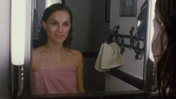 Backdrop to the movie "Black Swan" #595723