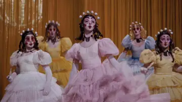 Backdrop to the movie "The Tales of Hoffmann" #1114822