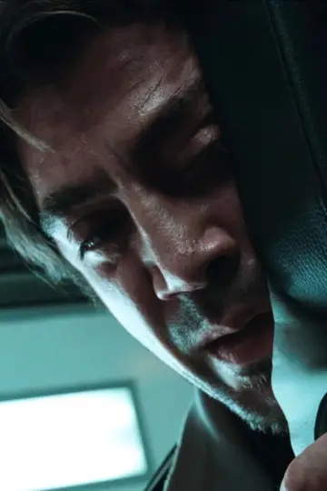Poster to the movie "Biutiful" #906783