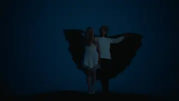 Backdrop to the movie "Daughters of Darkness" #1010010