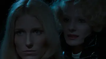 Backdrop to the movie "Daughters of Darkness" #1010011