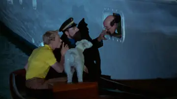 Backdrop to the movie "Tintin and the Blue Oranges" #1109342