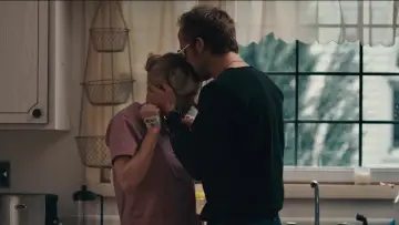 Backdrop to the movie "Blue Valentine" #726997