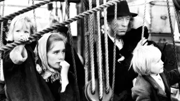Backdrop to the movie "The Emigrants" #631571