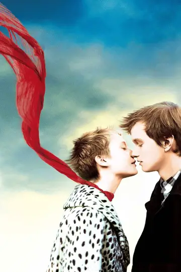 Poster to the movie "Restless" #1075312