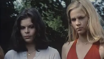 Backdrop to the movie "Campus Pussycats" #948845