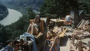 Backdrop to the movie "Campus Pussycats" #948851