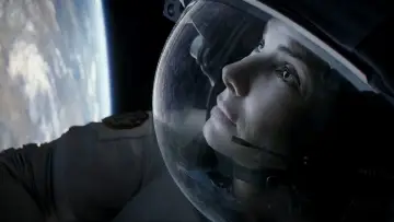 Backdrop to the movie "Gravity" #631304