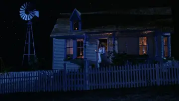 Backdrop to the movie "Lady in White" #1194997