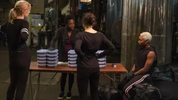 Backdrop to the movie "Widows" #341619