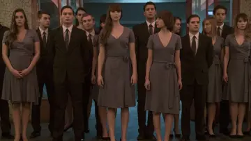 Backdrop to the movie "Red Sparrow" #281451