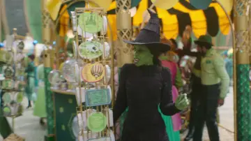Backdrop to the movie "Wicked" #529883
