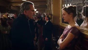 Backdrop to the movie "Phantom Thread" #671749