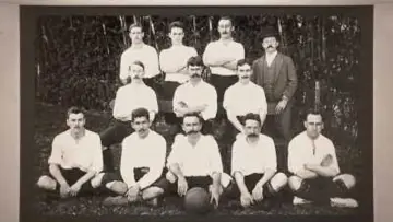 Backdrop to the movie "Miller & Fried – The Birth of Football’s Country" #1181197