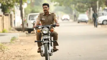 Backdrop to the movie "Ratsasan" #445316