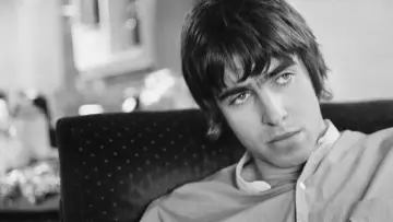 Backdrop to the movie "Supersonic" #1127727