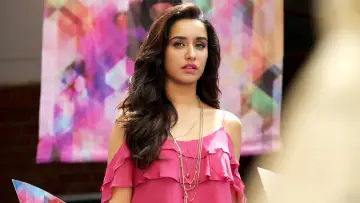 Backdrop to the movie "Half Girlfriend" #973337