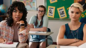 Backdrop to the movie "Tragedy Girls" #1203492
