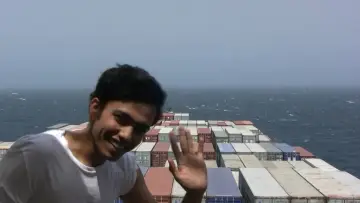 Backdrop to the movie "Logistics" #1569797